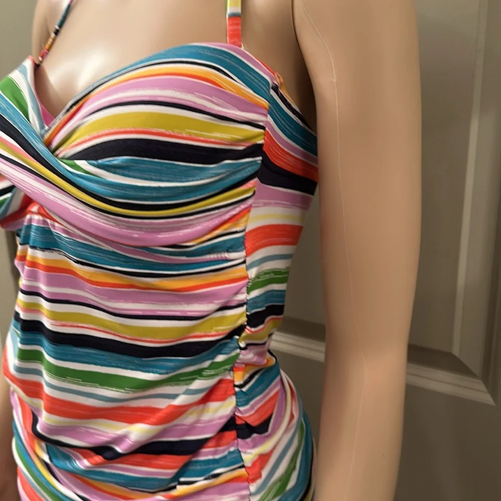 Anne Cole 2-piece swim skirt, top and coverup. - Picture 5 of 16